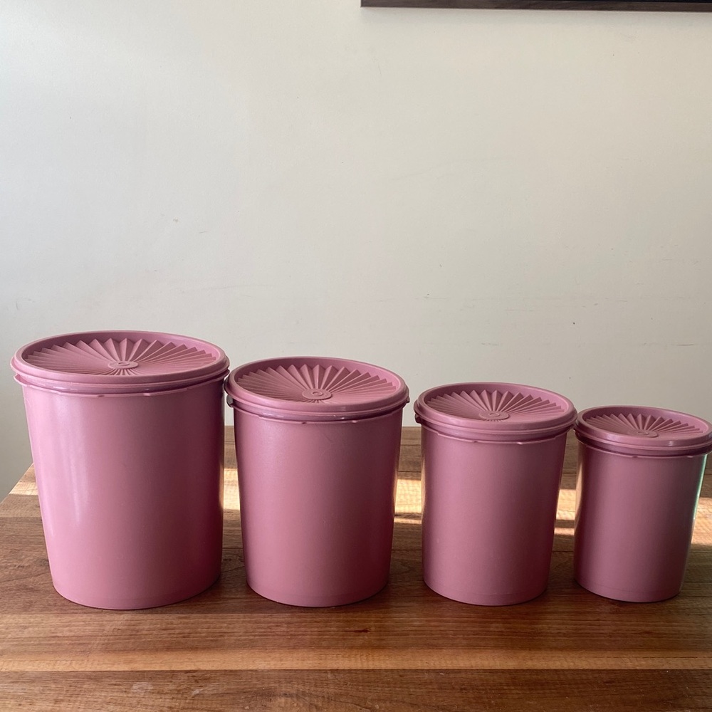 Tupperware Dusty Rose Nesting Canisters with starburst lids & 2 original scoops